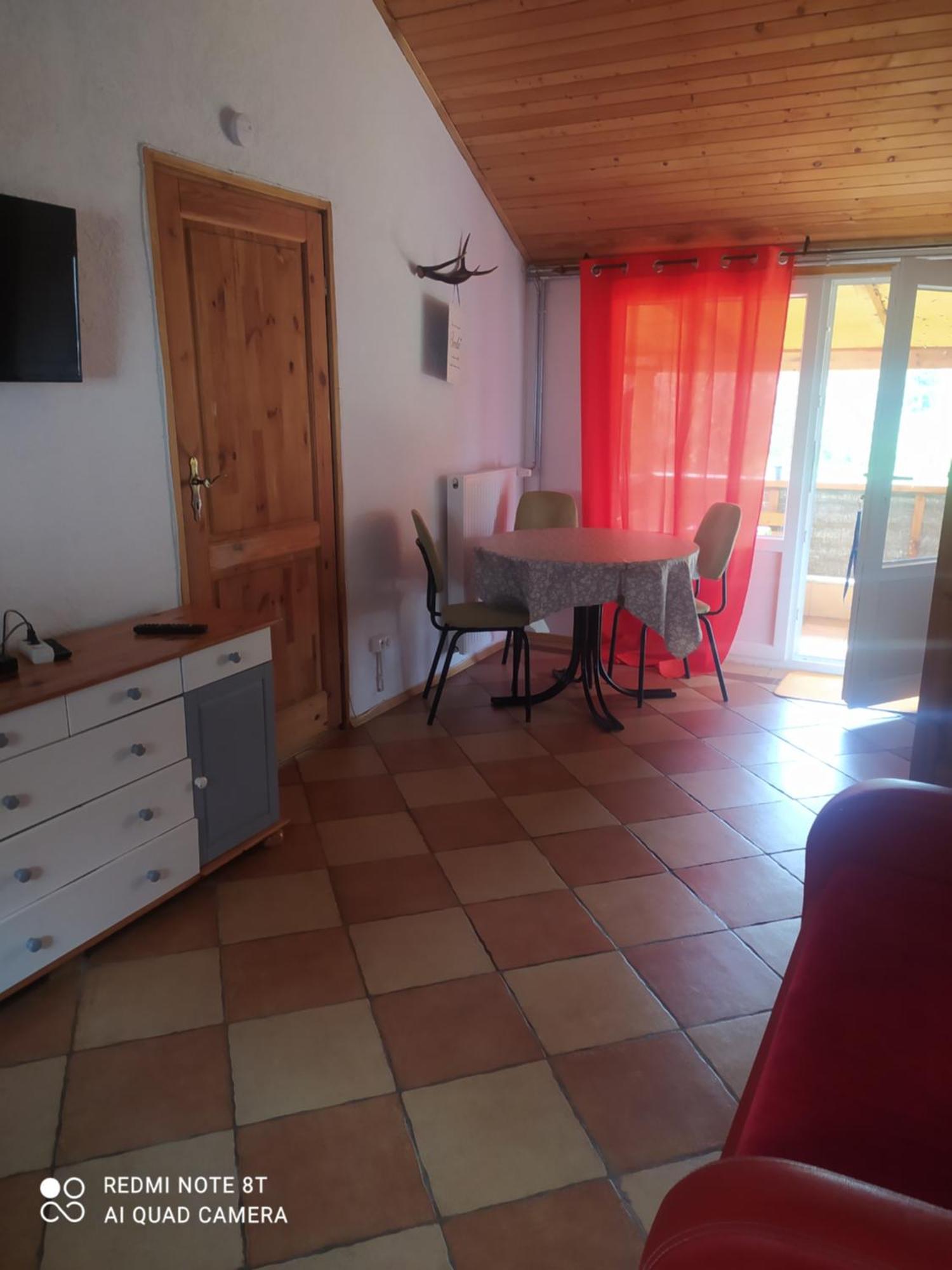 Gdow Riverside Apartments And Tours Δωμάτιο φωτογραφία