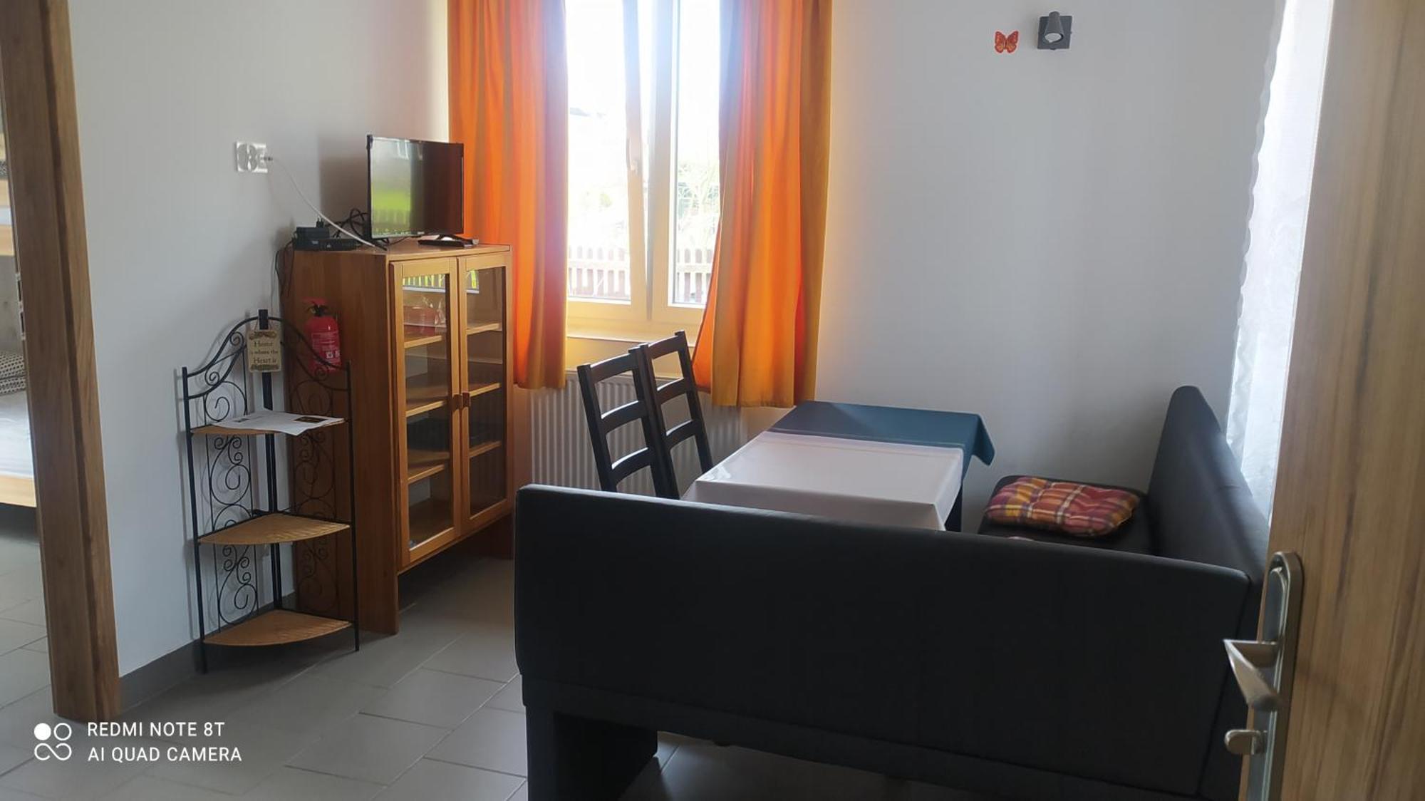 Gdow Riverside Apartments And Tours Δωμάτιο φωτογραφία